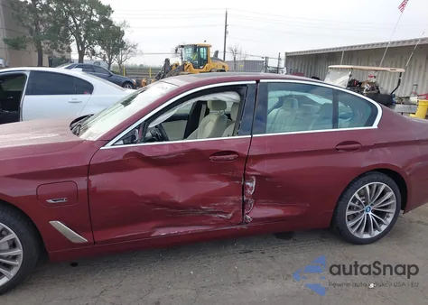 2023 BMW 530E z USA, uszkodzony, nr VIN WBA13AG08PCN19052